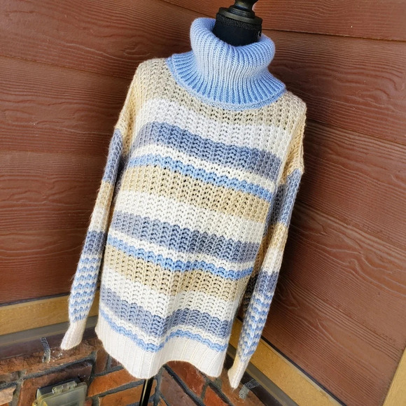 Forever 21 Striped Knit Turtleneck Sweater Women's Size Medium - Picture 14 of 16